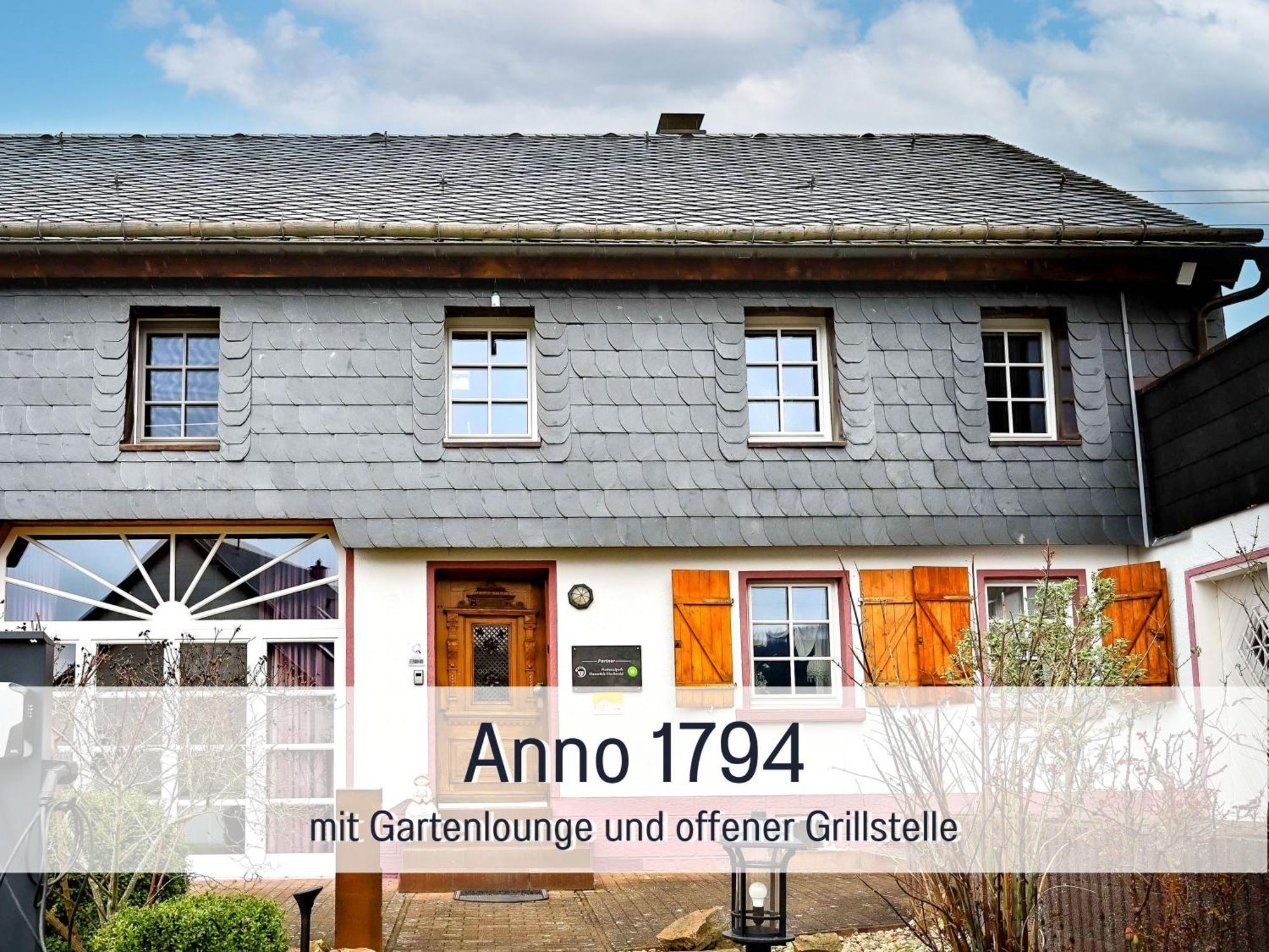 4 Sterne Ferienhaus "Zum Weiher" Allenbach Kültér fotó